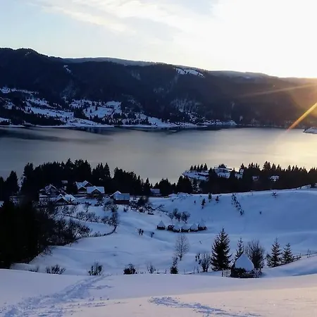 Montebello Chalet